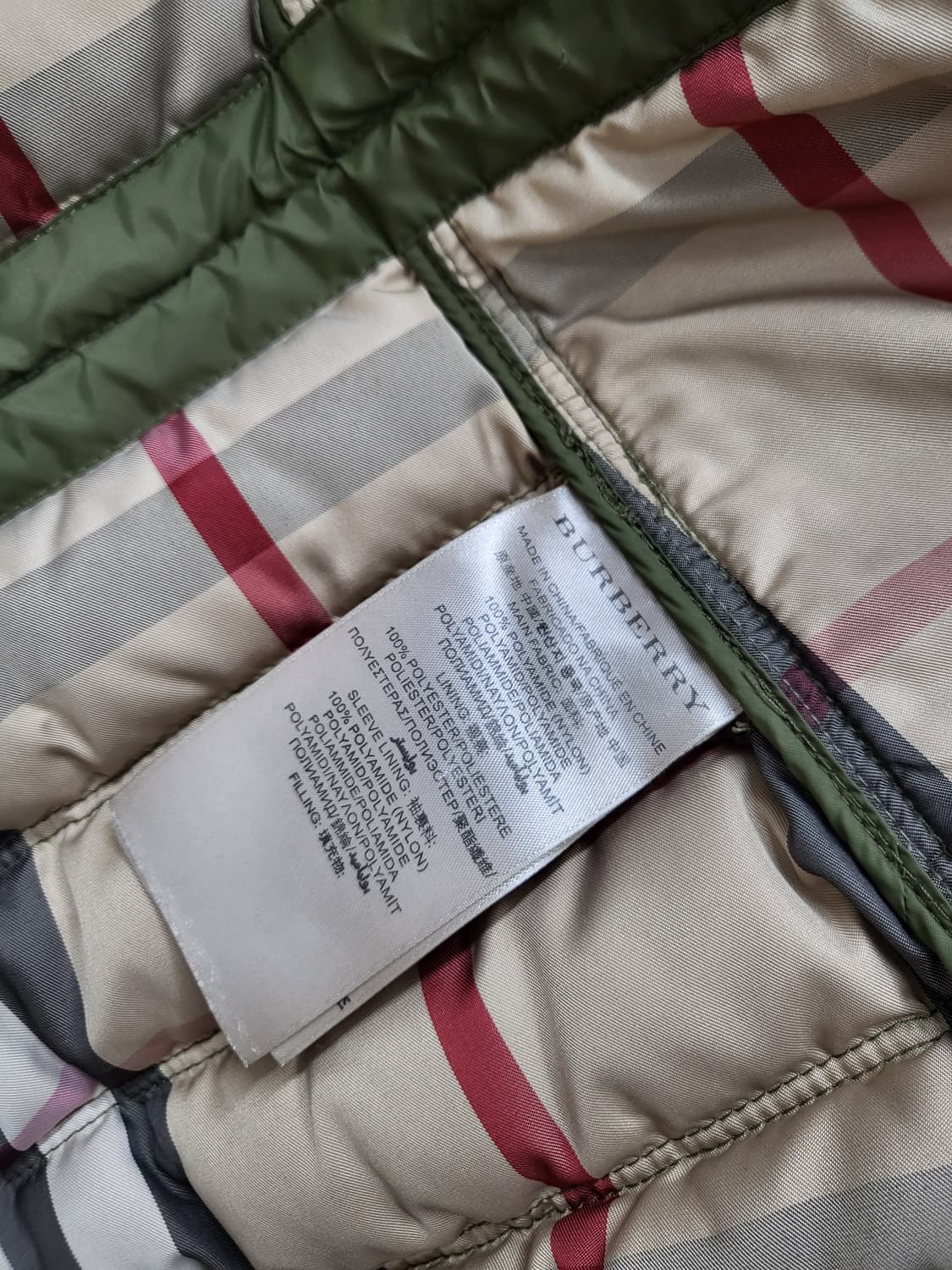 버버리 클래식 경량구스패딩 카키 90 S 상품이미지10