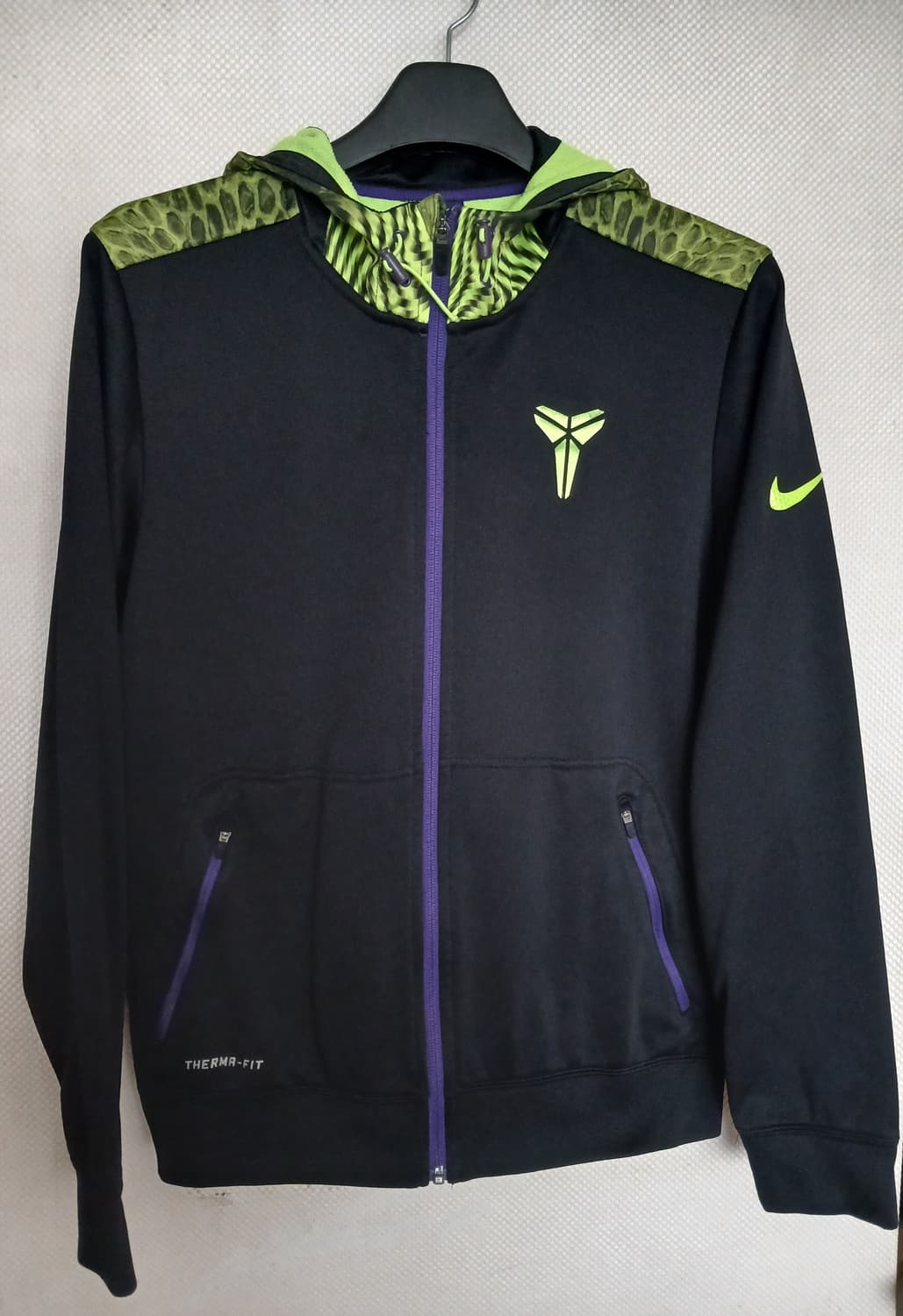 나이키 코비 맘바 후드 집업 상품이미지1