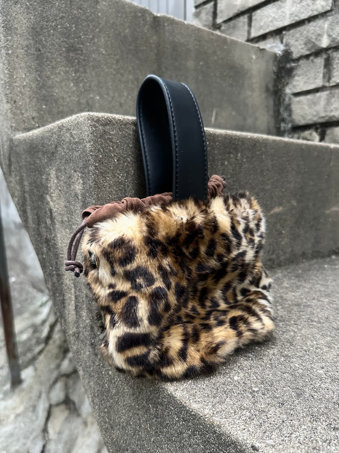 Vintage leopard mini handbag 상품이미지1