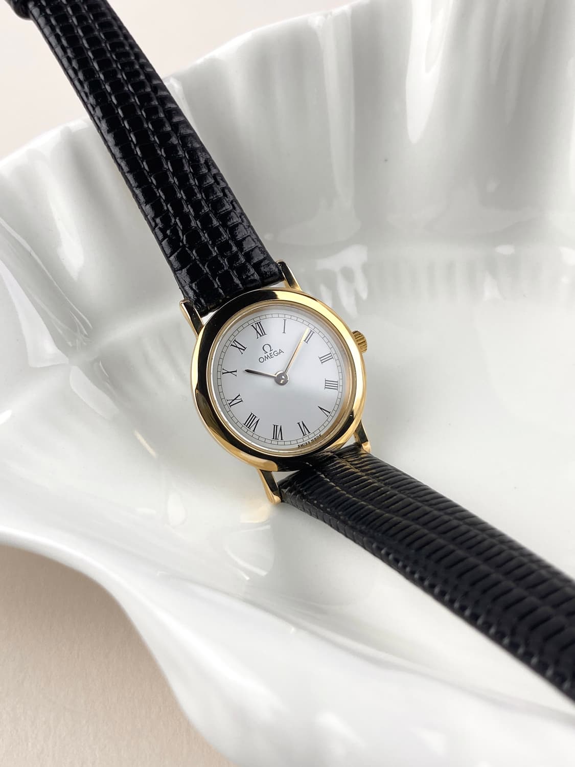 OMEGA Lady roman gold watch 상품이미지1