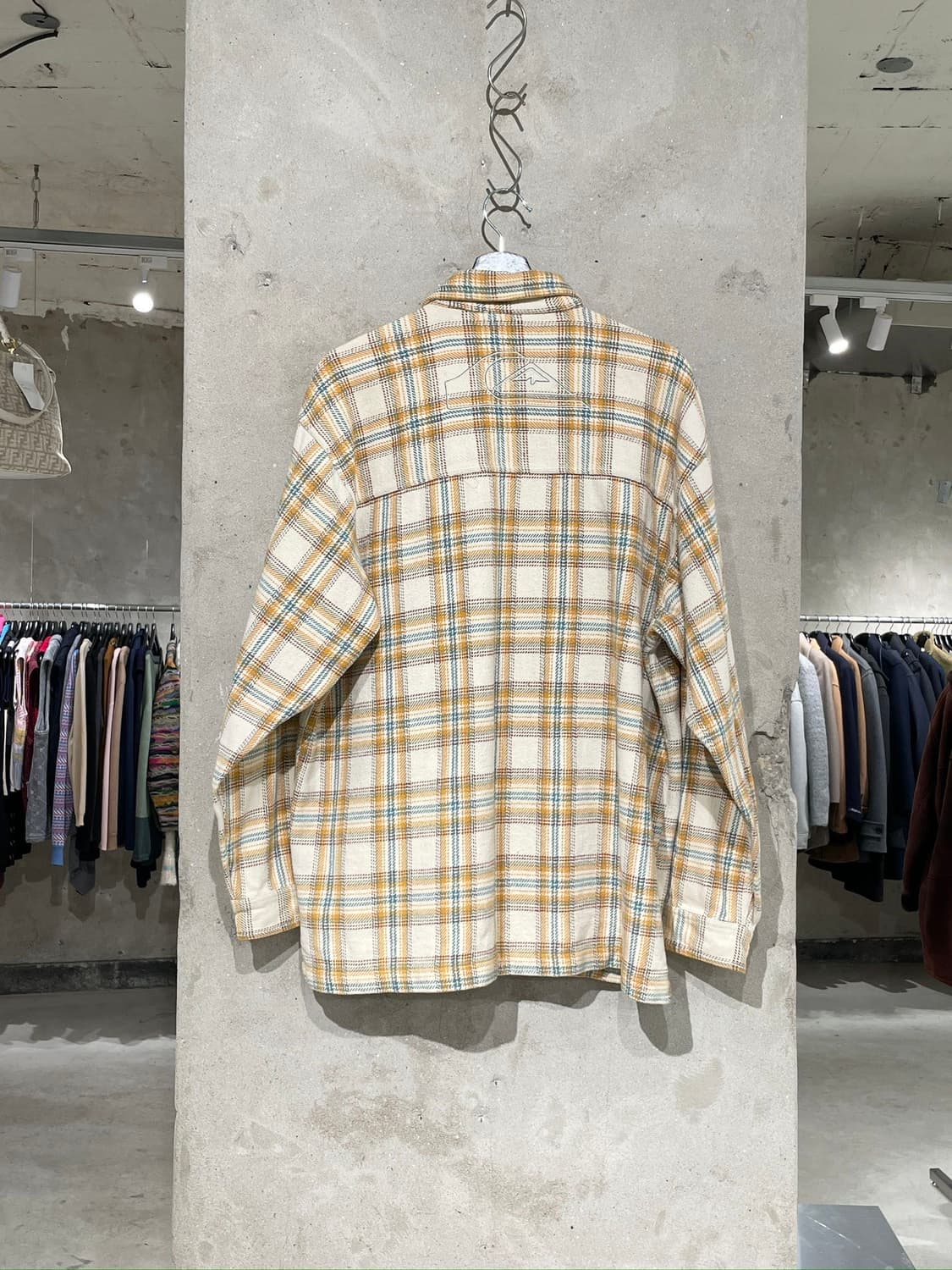 퀵실버 아이보리 체크 트윈 포켓 플란넬 셔츠 상품이미지6