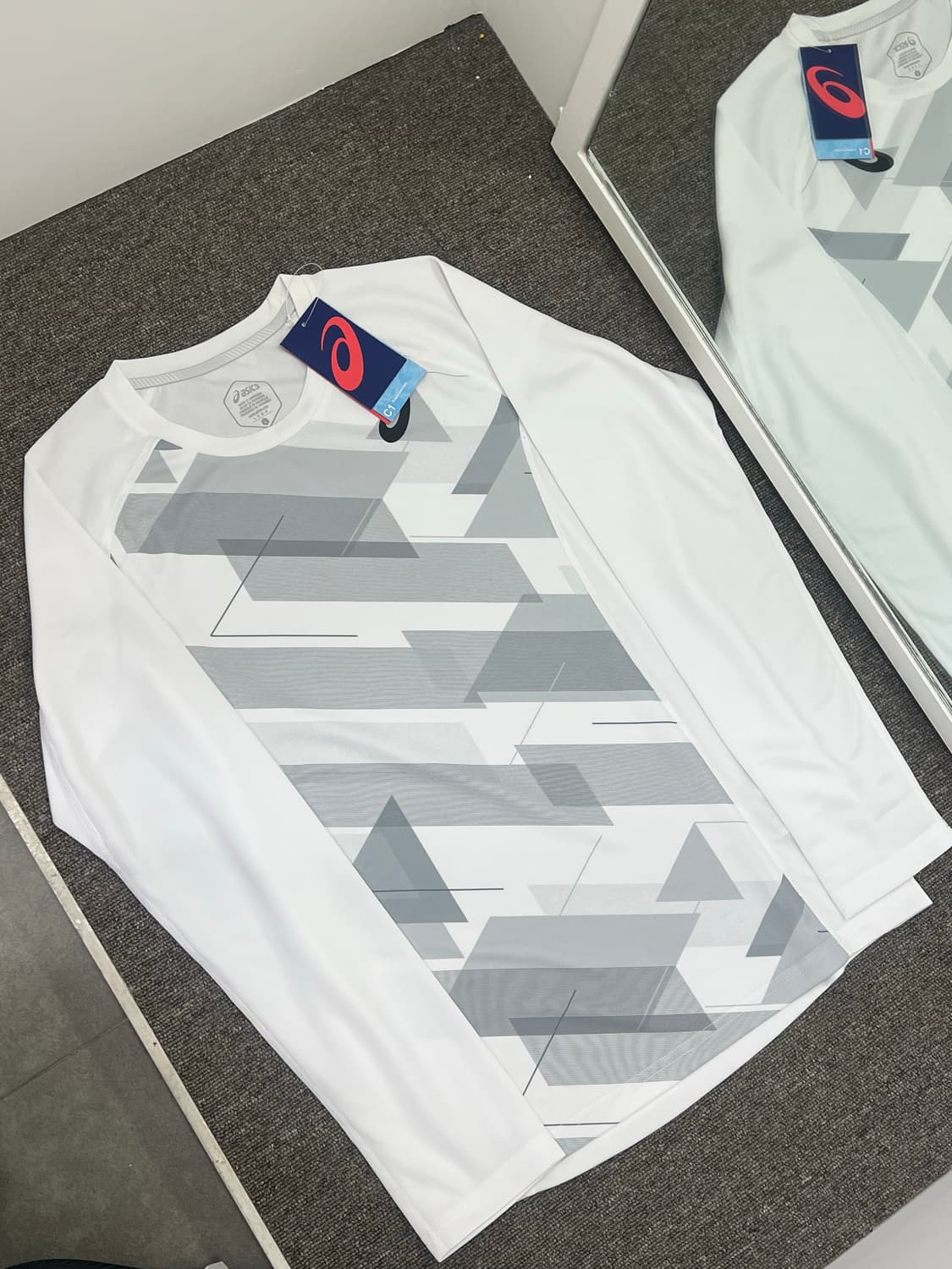 Asics 긴팔티 (새상품) 상품이미지1