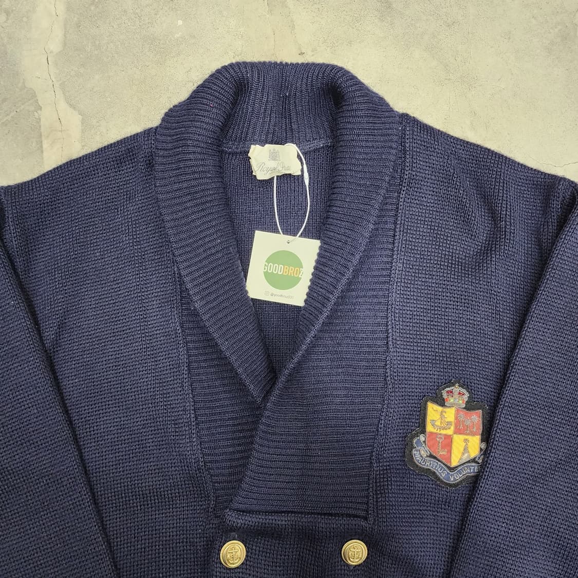 로얄 플레이트 숄카라 금장 니트 가디건 상품이미지2