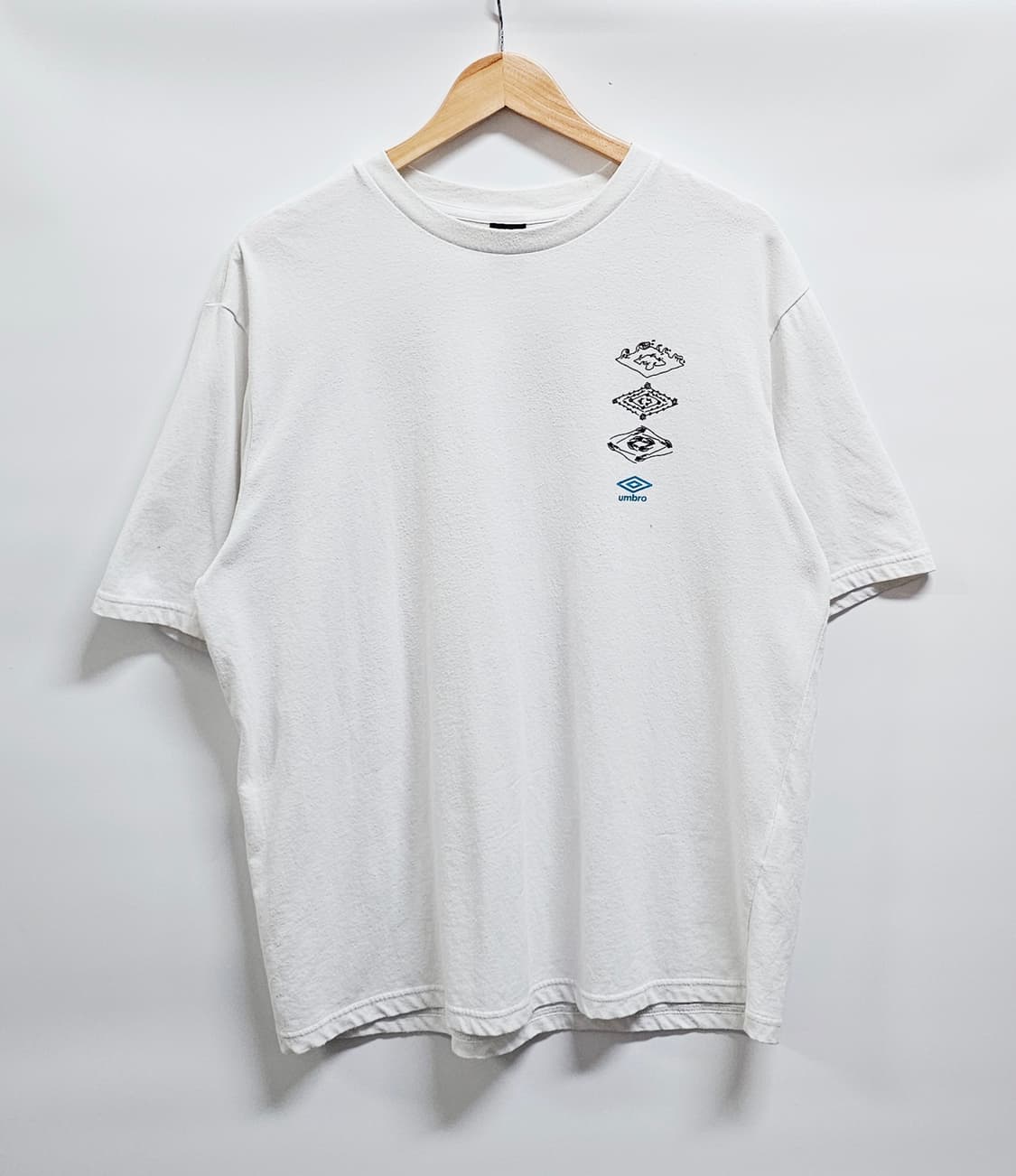 엄브로 반팔티셔츠 100 상품이미지1
