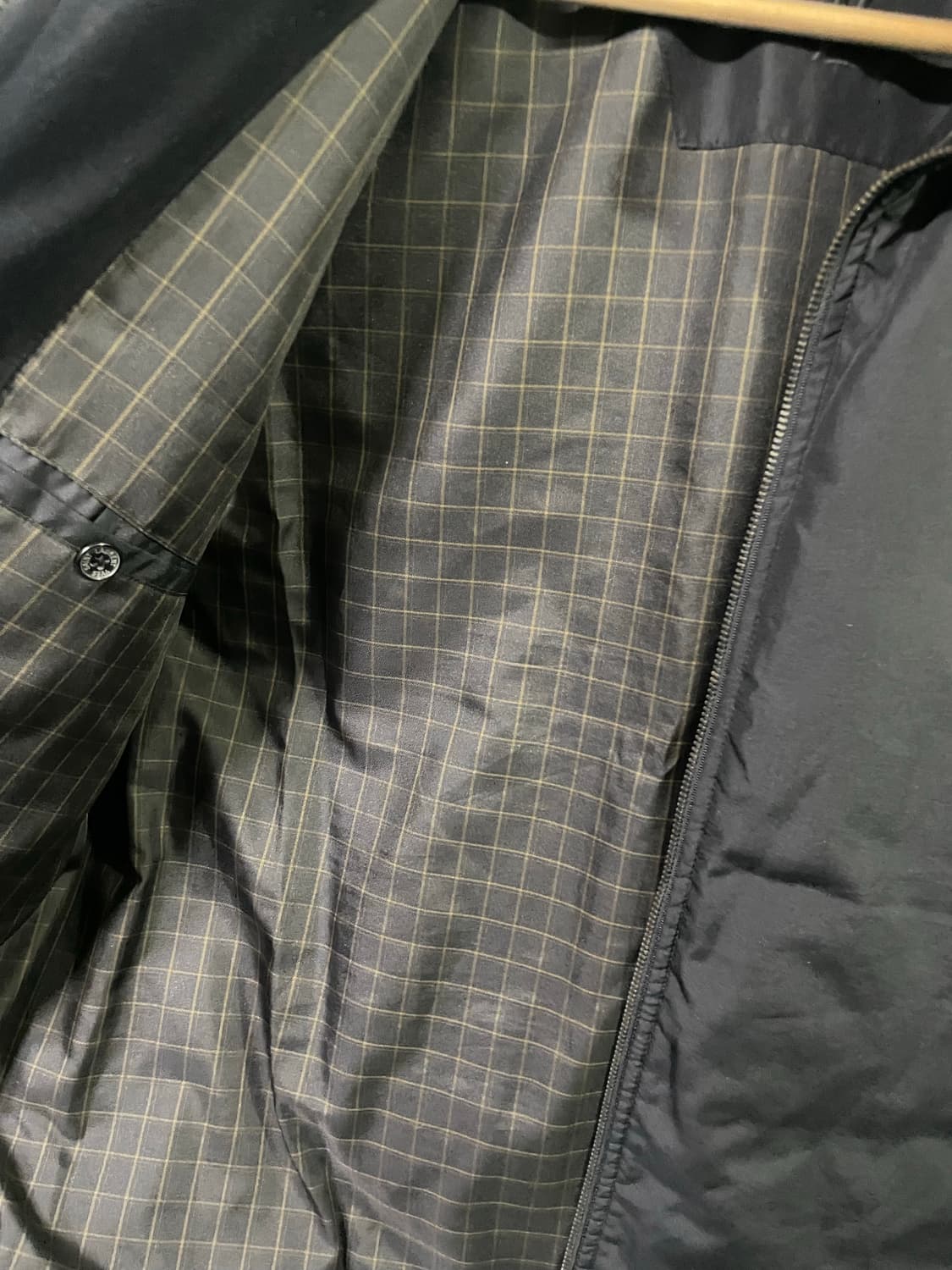 입생로랑 다운 패딩조끼 YSL 100-105사이즈 상품이미지5