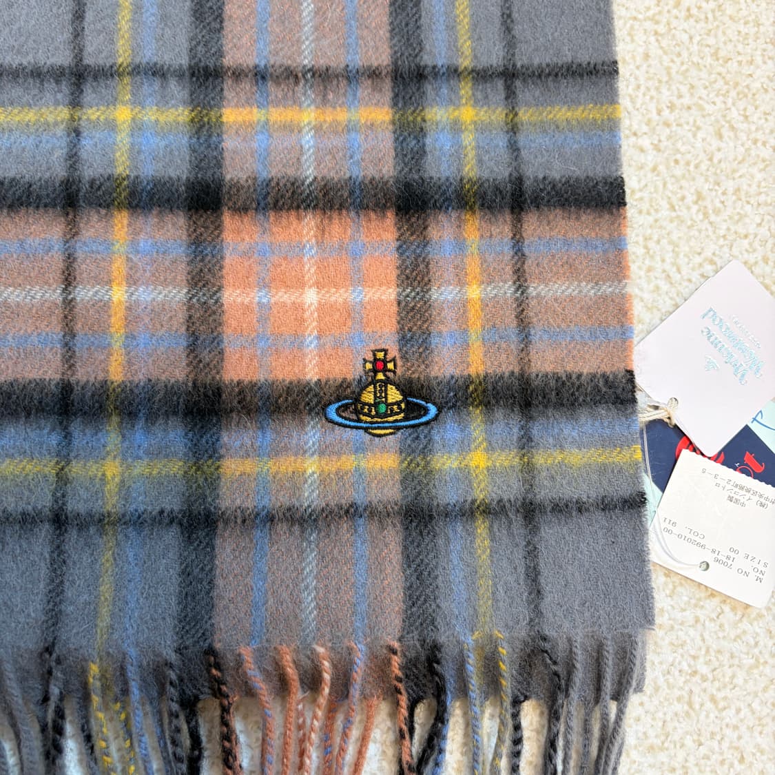 비비안웨스트우드 캐시미어 체크 머플러 새상품 상품이미지3