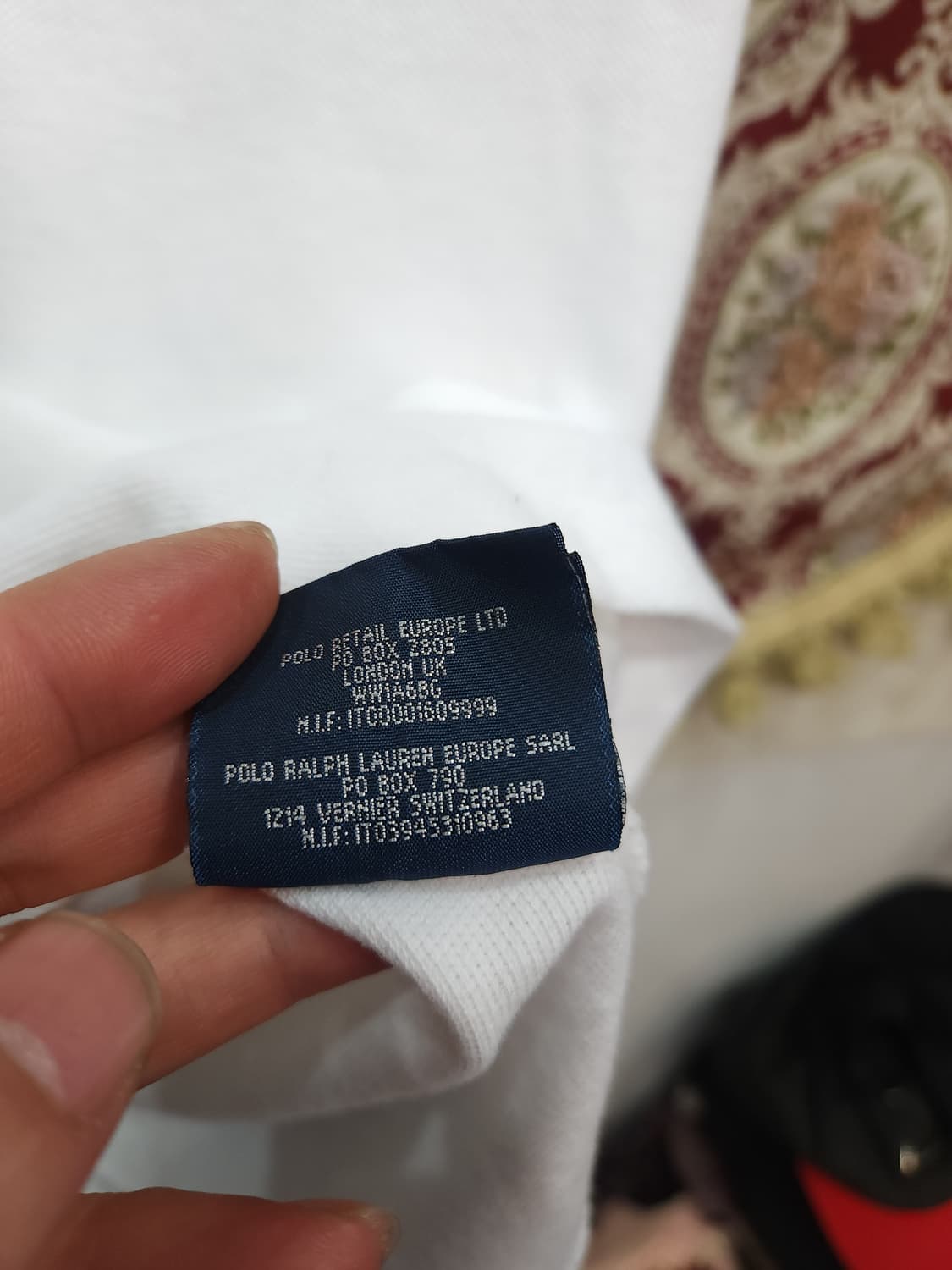 폴로 랄프로렌 트리플 빅포니 반팔 pk 카라티

 상품이미지8