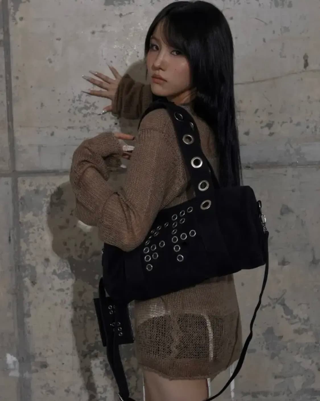 팬시클럽 FFFF 아일렛 더플 백 (BLACK) F25ZE030 상품이미지4