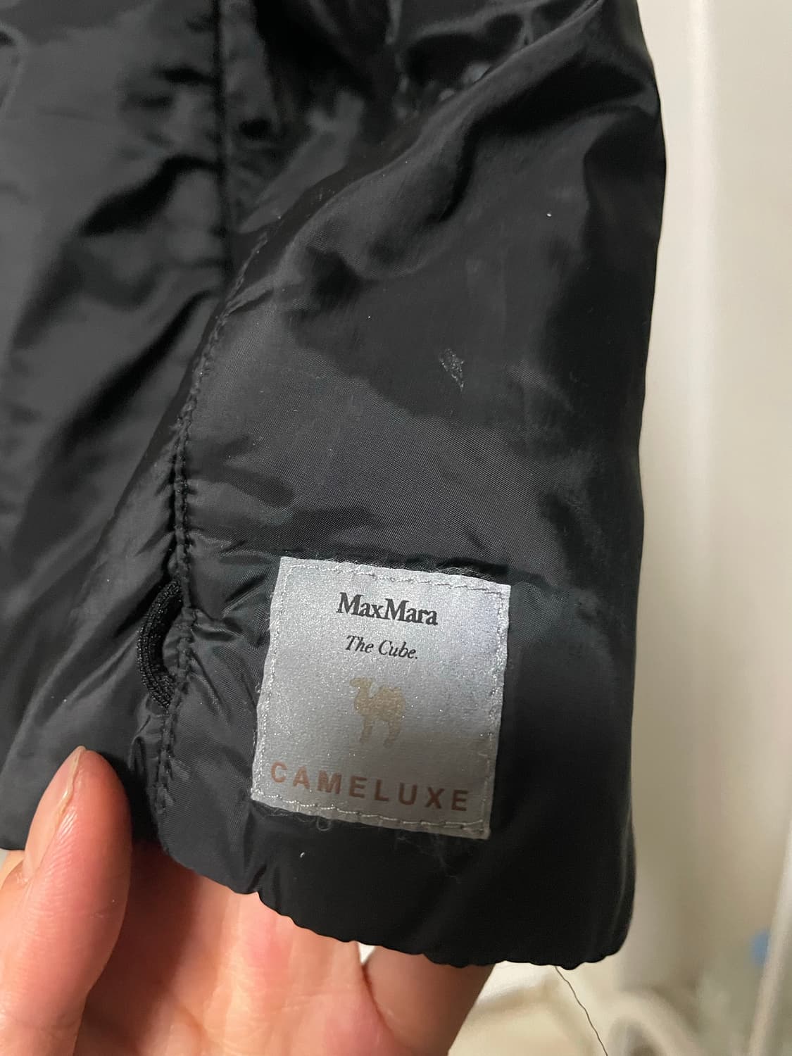 막스마라 더 큐브 카멜럭스 후드 자켓 상품이미지4