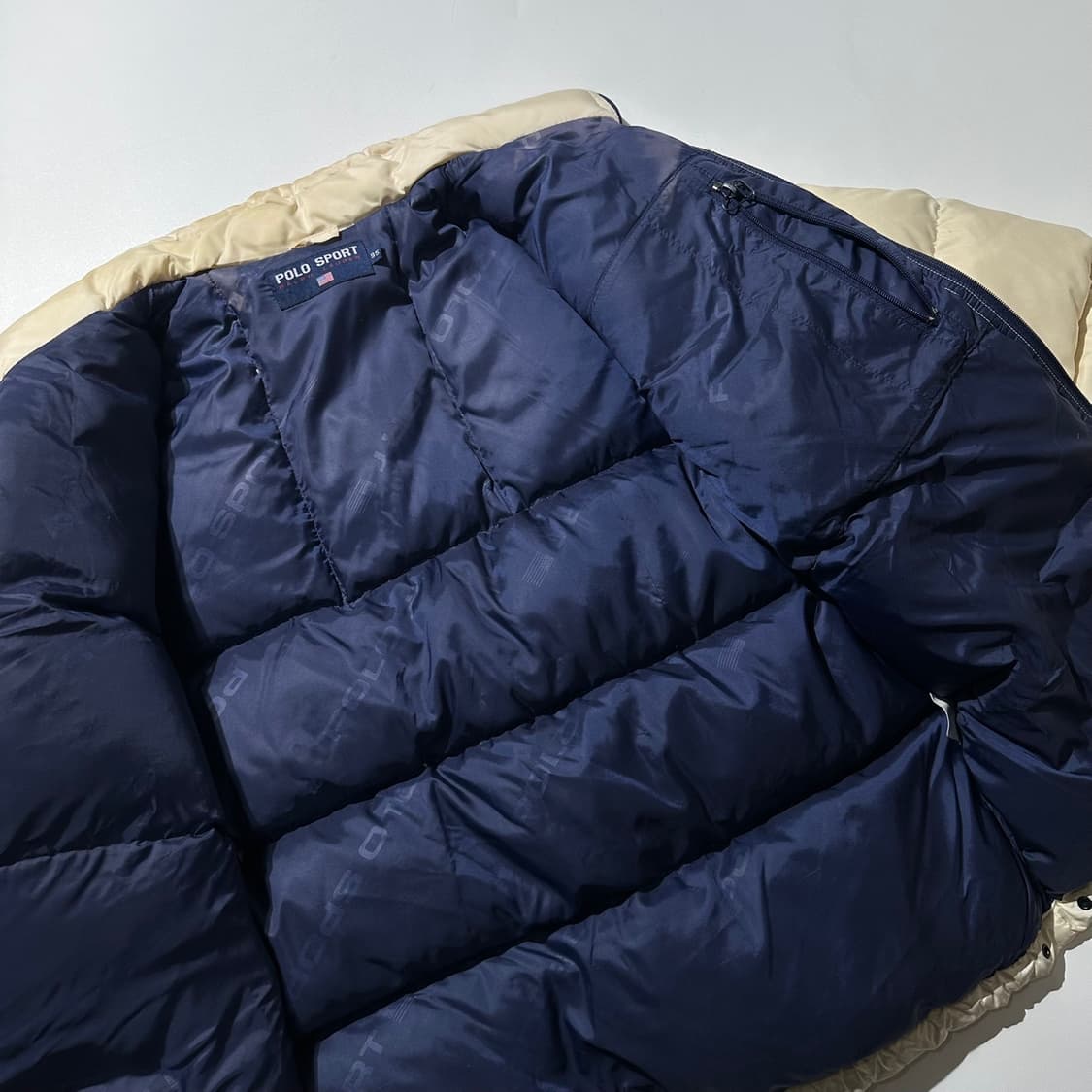 폴로 스포츠 랄프로렌 성조기 로고 다운 푸퍼 패딩 아이보리 상품이미지7