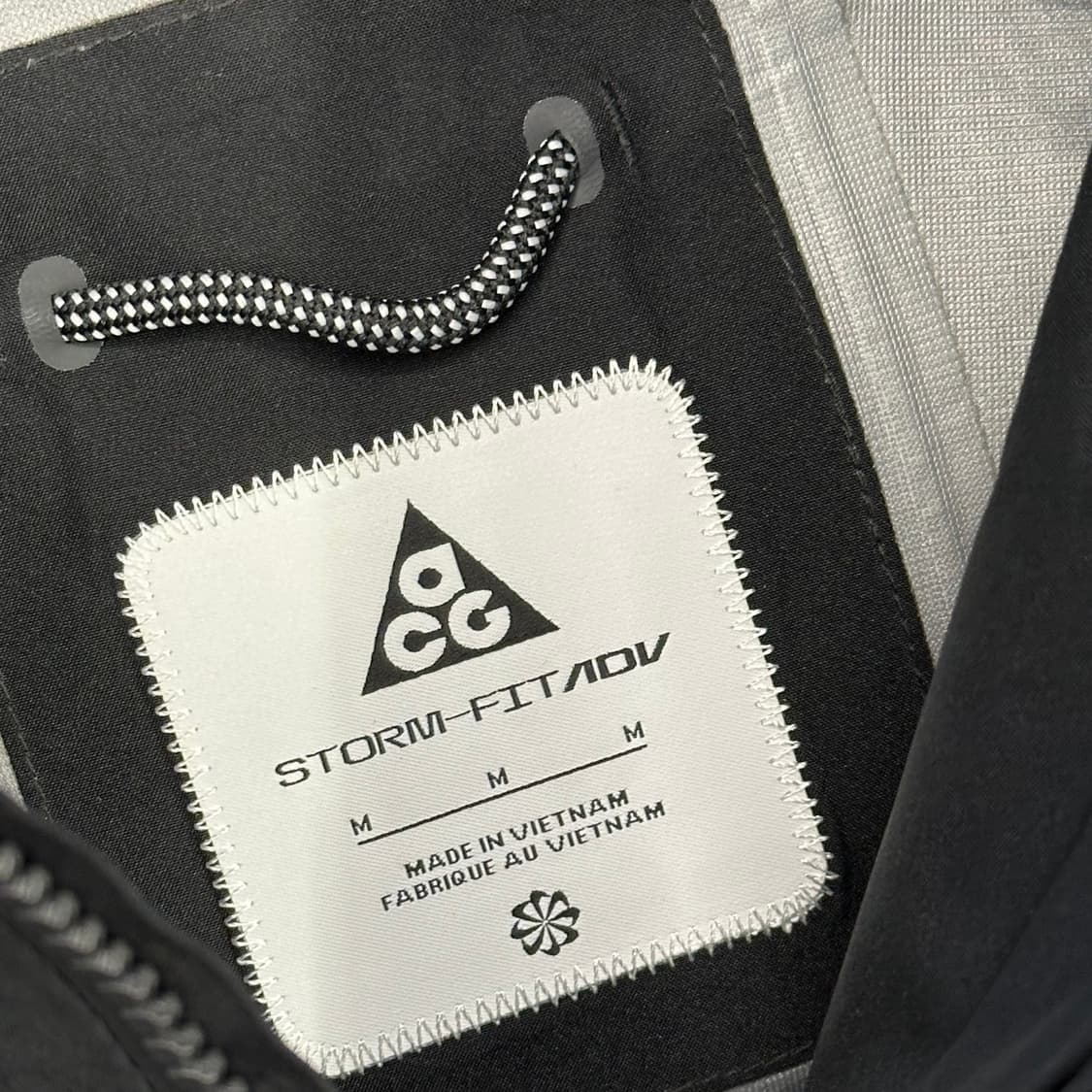 M 나이키 acg 고어텍스 미저리 릿지 자켓 상품이미지4