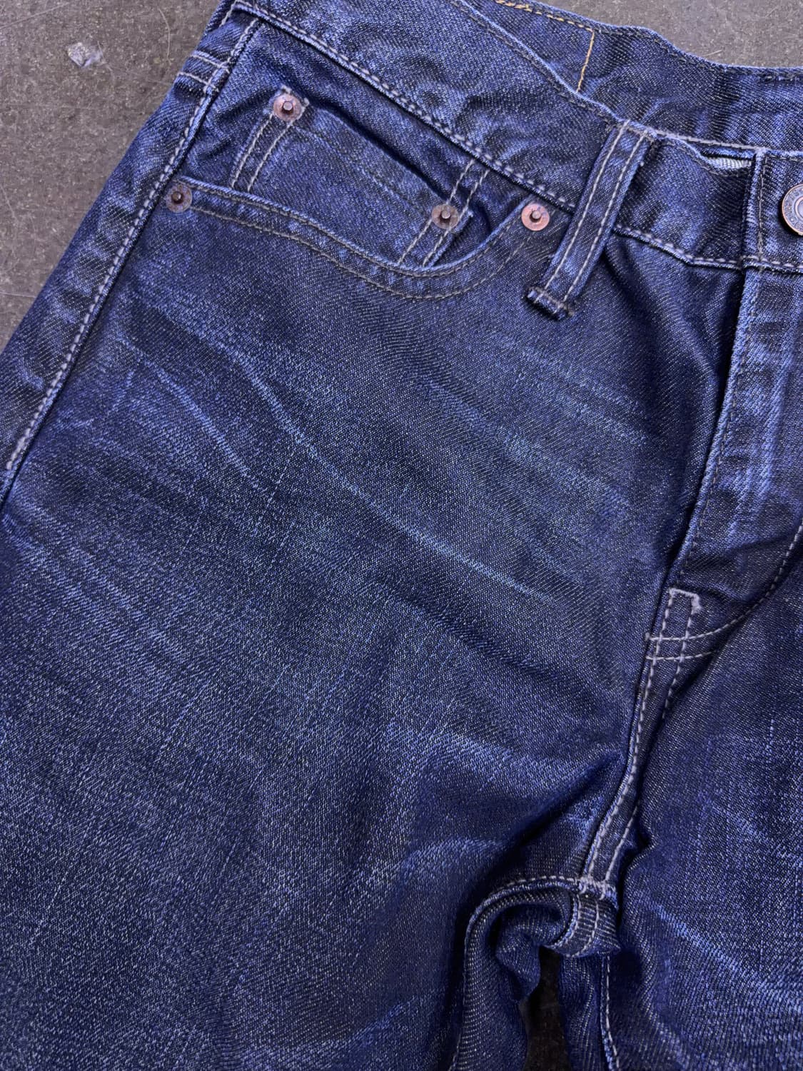 리바이스 511 슬림핏 블루블랙 하드 워싱 데님팬츠 30 상품이미지4