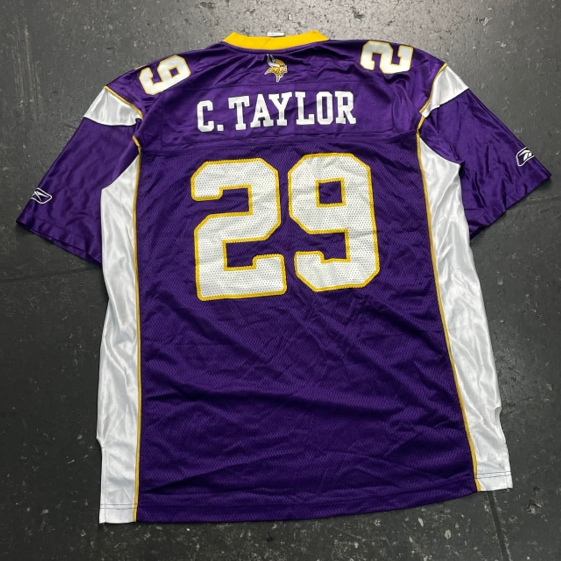 105 리복 X NFL 블록코어 반팔티 상품이미지6