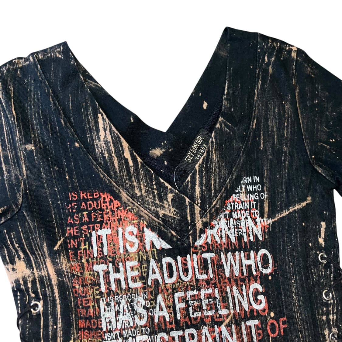 SKY BOMBER 스카이봄버 아일렛 레터링 프린팅 반팔티 y2k펑크갸루 상품이미지3