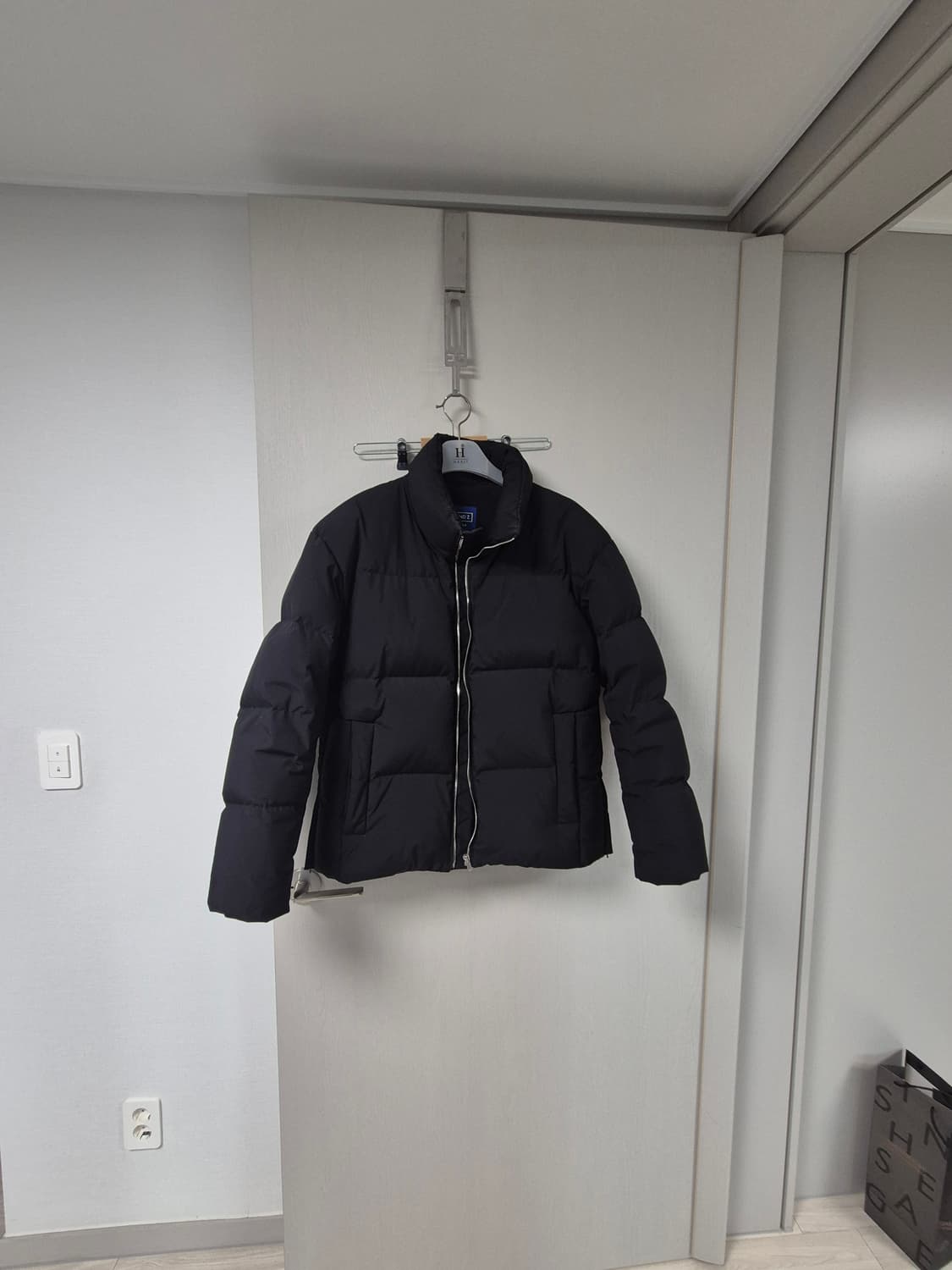 앤드지 덕다운 패딩 블랙 100 (완전빵빵) 상품이미지2