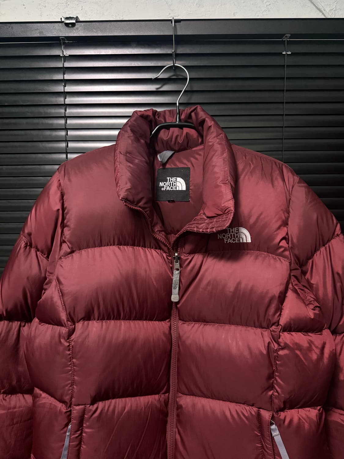 노스페이스 700 눕시 구스 다운 덕다운 패딩 버건디 90 S 레드  상품이미지3
