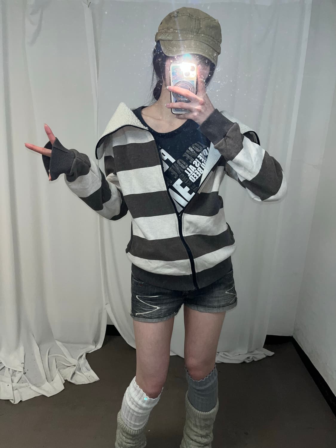 니혼진 스트라이프 하이넥 집업 상품이미지3