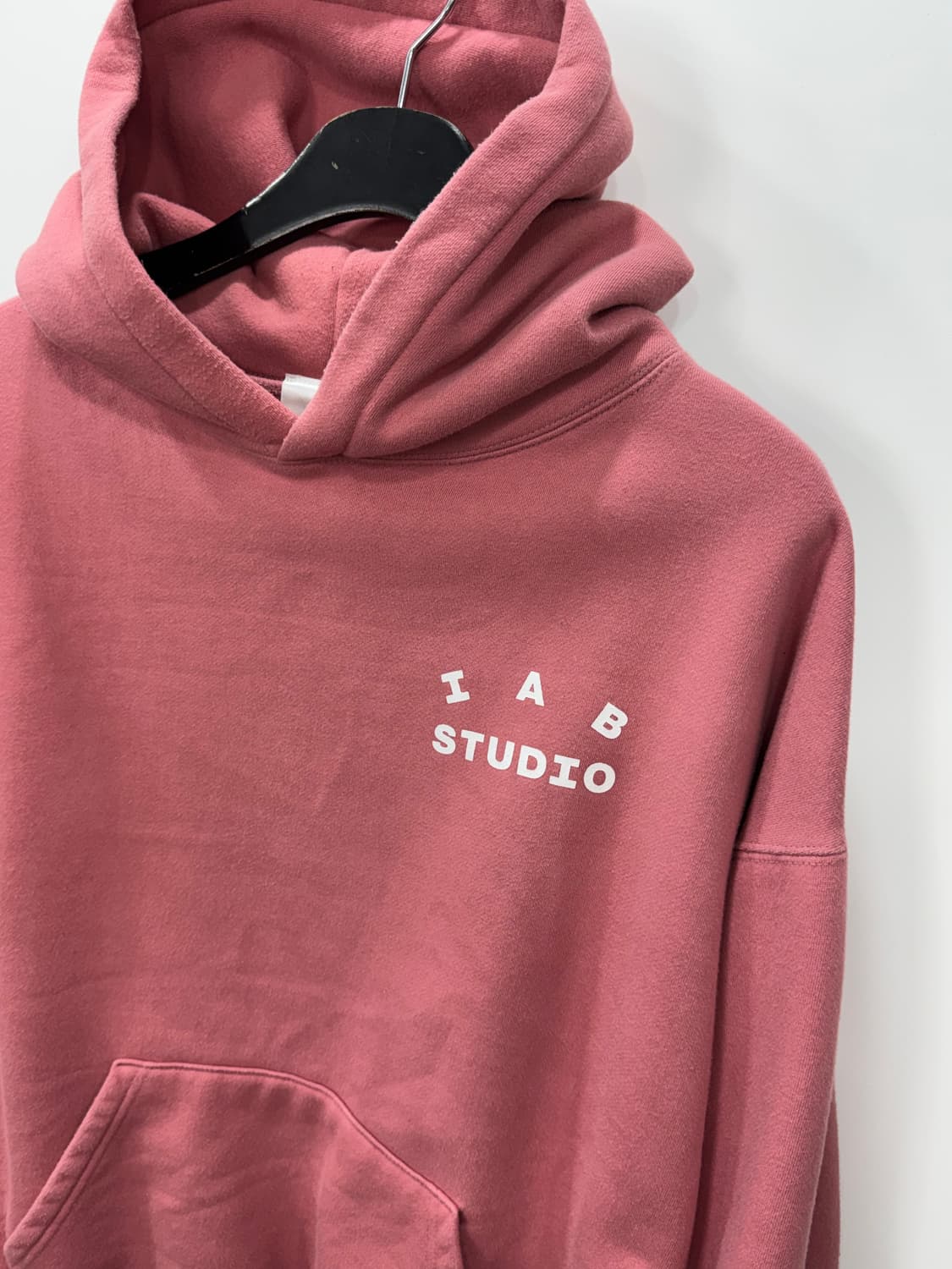 아이앱 인디핑크 후드티 상품이미지3