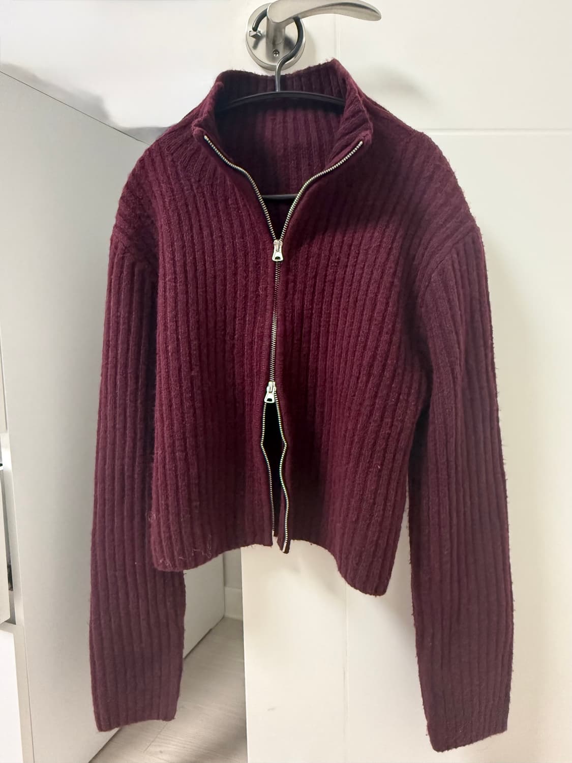 터틀넥 집업 카디건 와인 상품이미지3