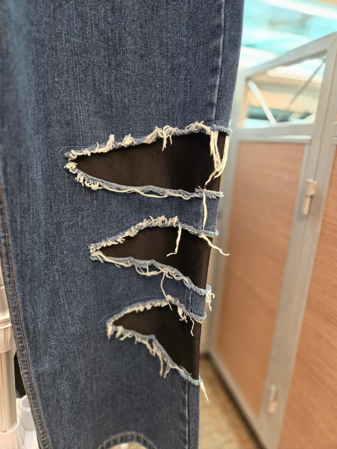 [쿨거환영]CMNSC 레이싱 패치워크 & 컷아웃 데님 상품이미지4