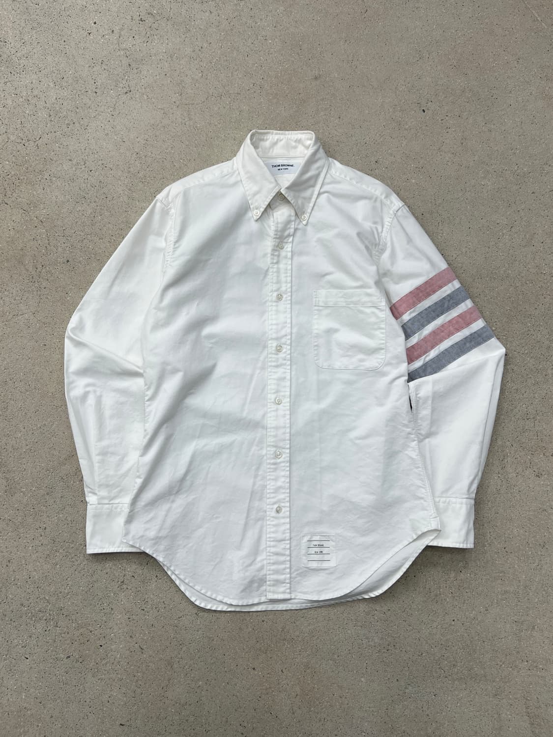 톰브라운 사선완장 화이트 셔츠 상품이미지1