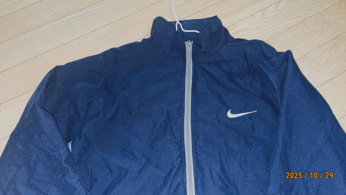 나이키 바람막이 상품이미지2
