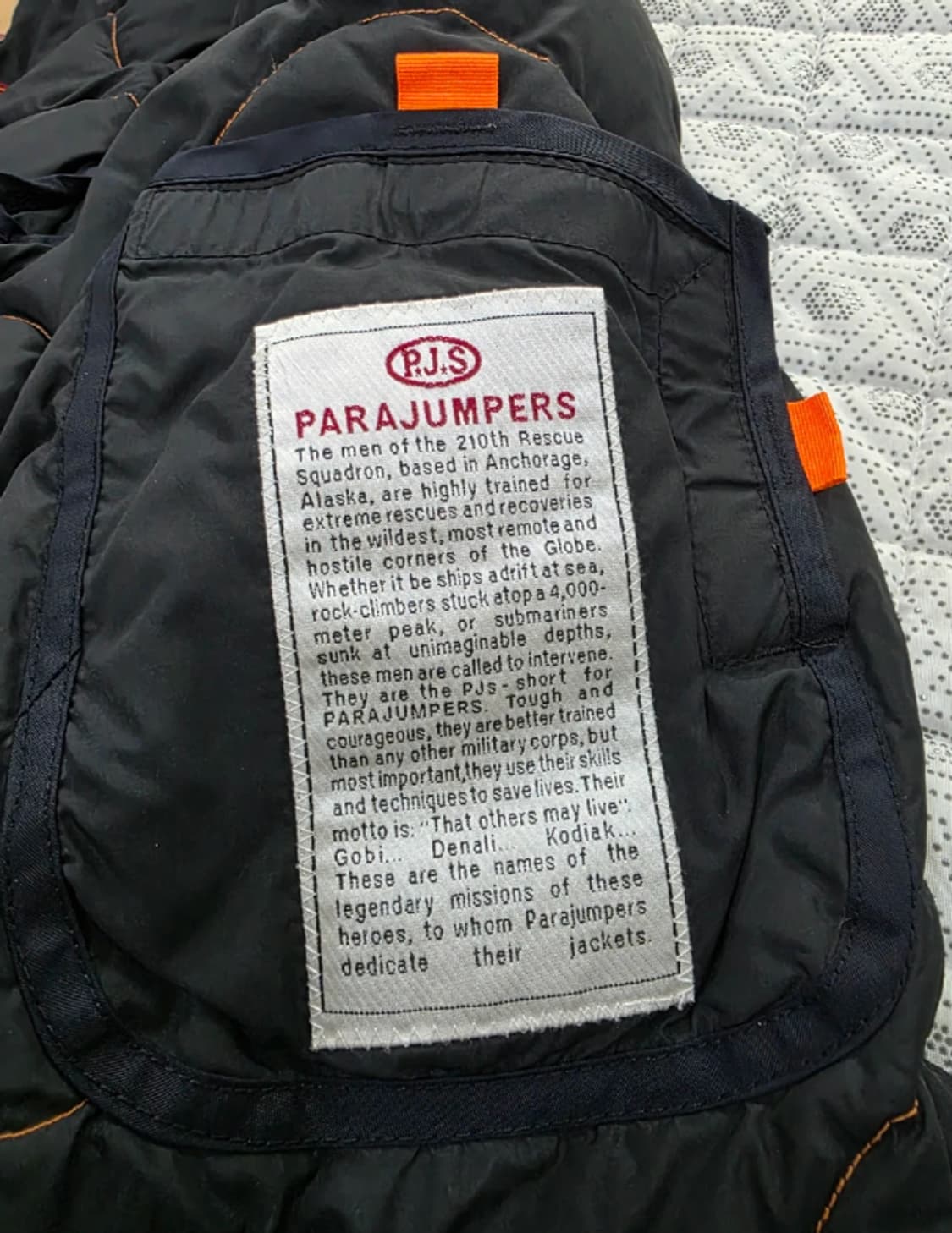 파라점퍼스 고피 마스터피스 패딩 FREE 상품이미지8