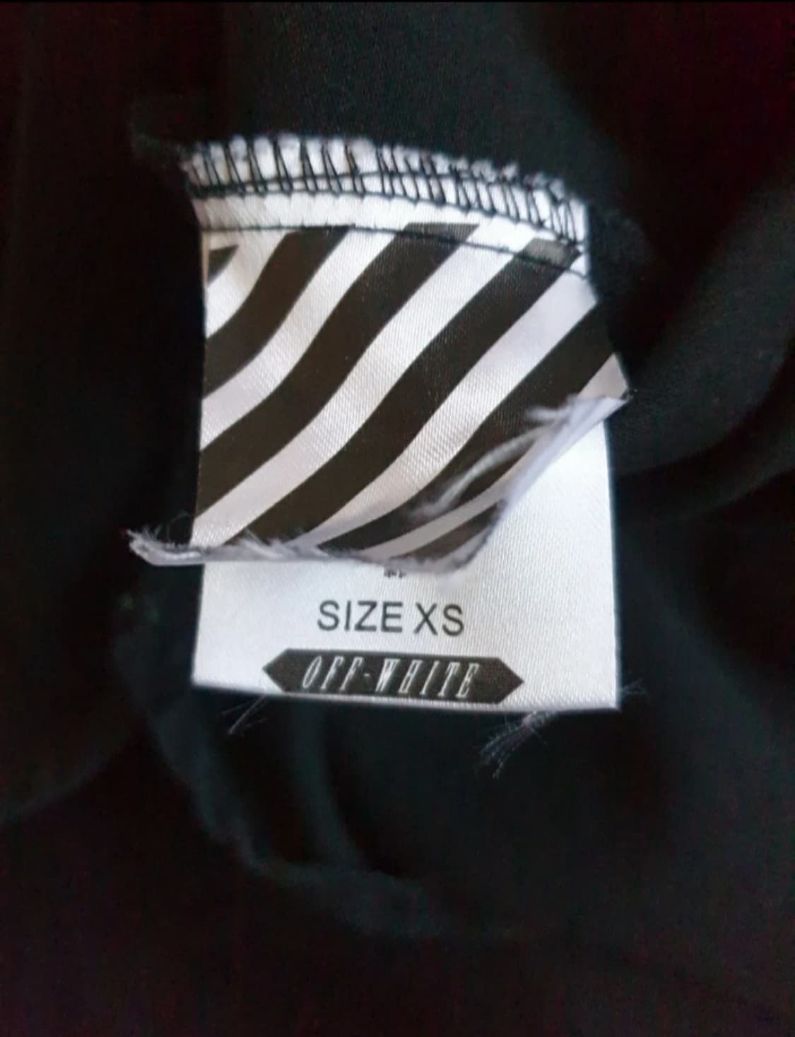 정품 (XS) 오프화이트 블랙데님 자수셔츠 (남녀공용갸능) 상품이미지7
