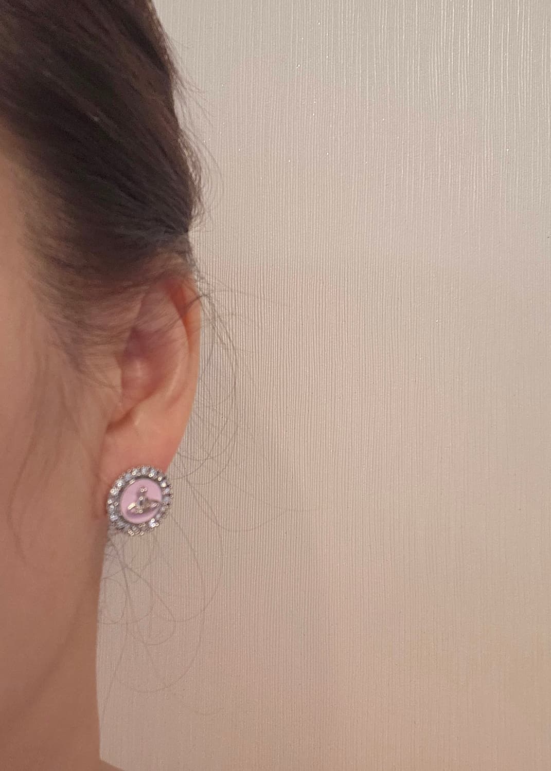 비비안웨스트우드 업사이클링 핑크 단추 귀걸이 상품이미지6