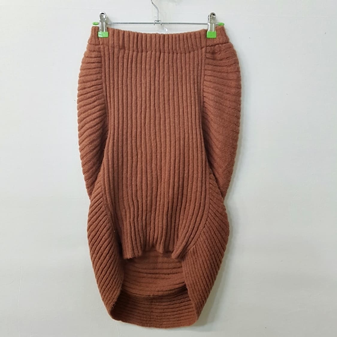 이세이미야케 울 믹스 니트 밴딩 스커트 상품이미지1