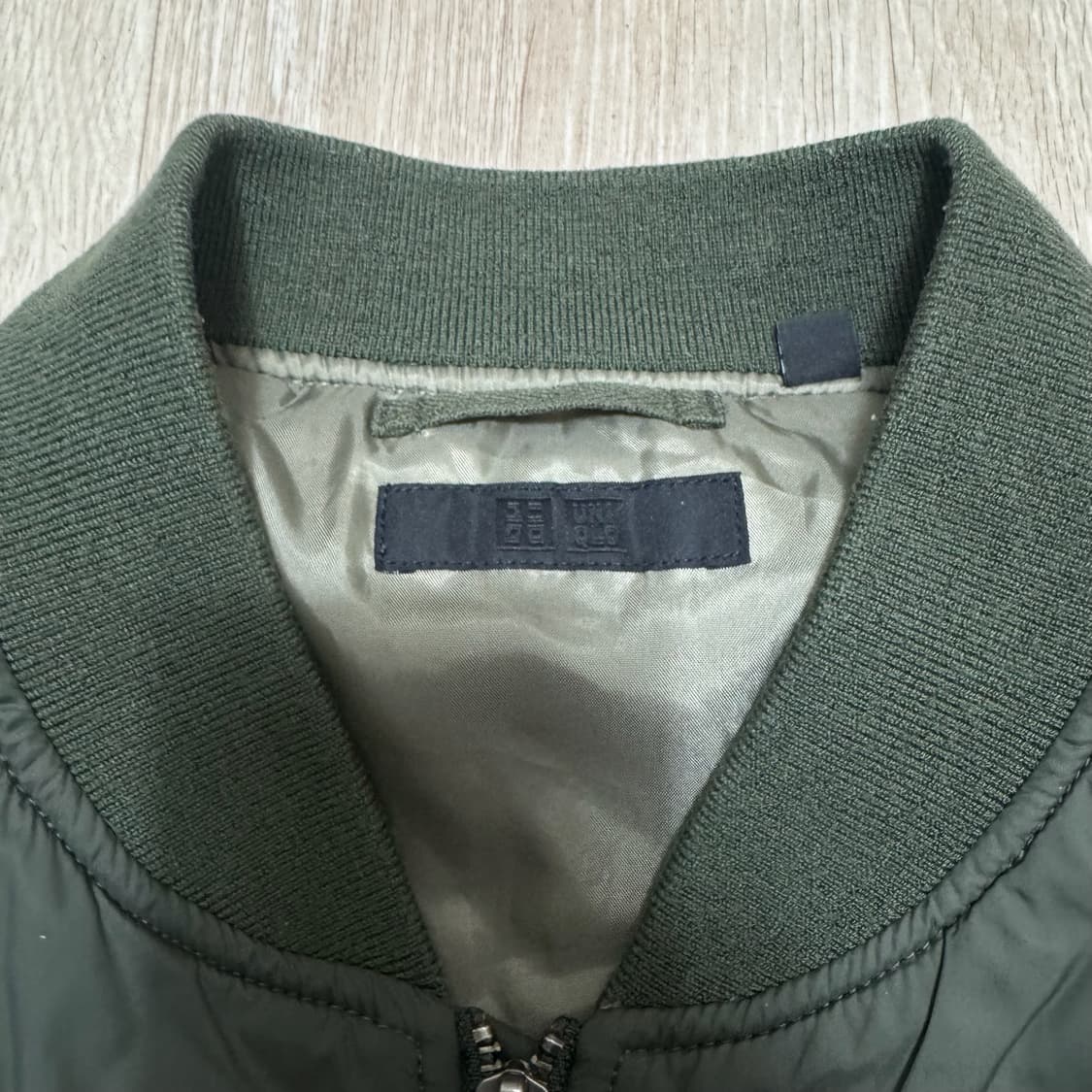 유니클로 남성 MA1 항공점퍼 XL/105 상품이미지4