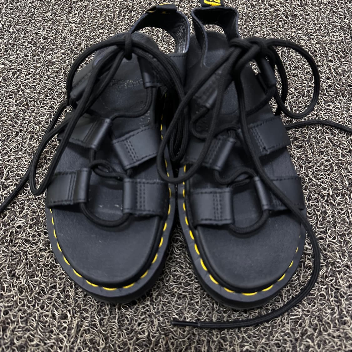 닥터마틴 나틸라 여성 샌들 220 상품이미지2