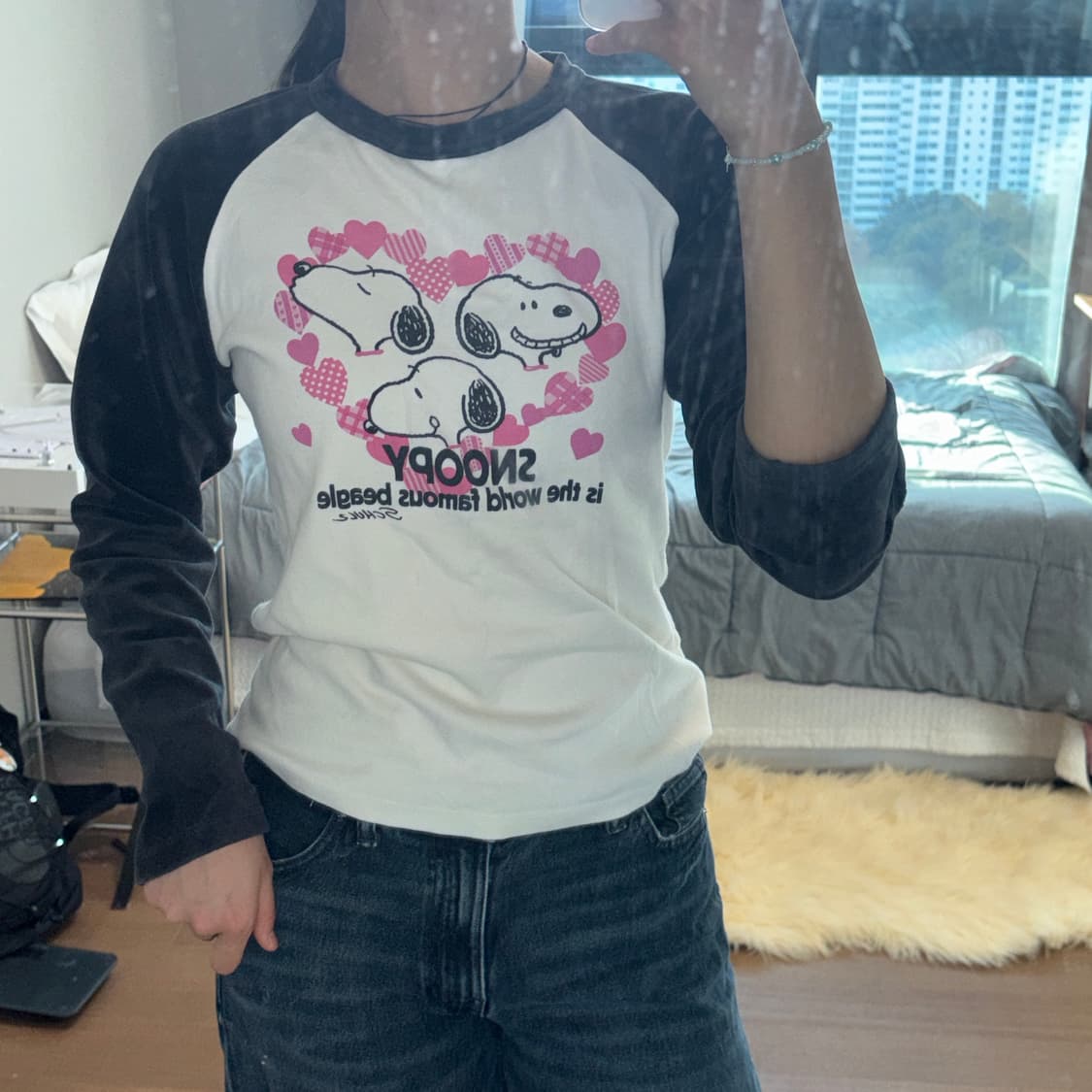 스누피 러브 하트 립 긴팔 티 블랙 화이트 벨벳 상품이미지2