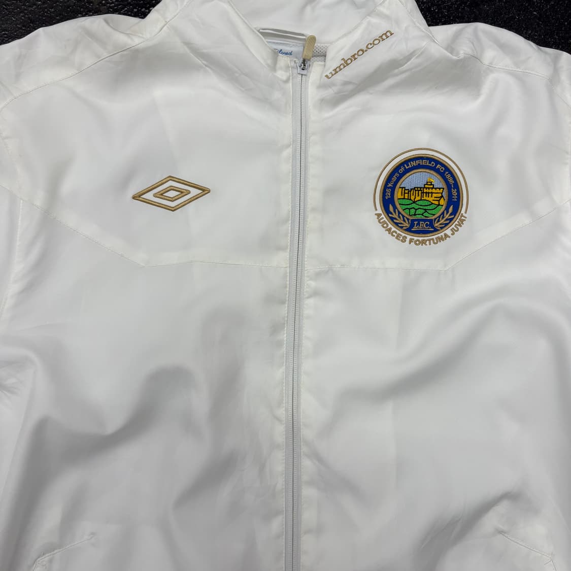 (100)엄브로화이트바람막이 상품이미지3