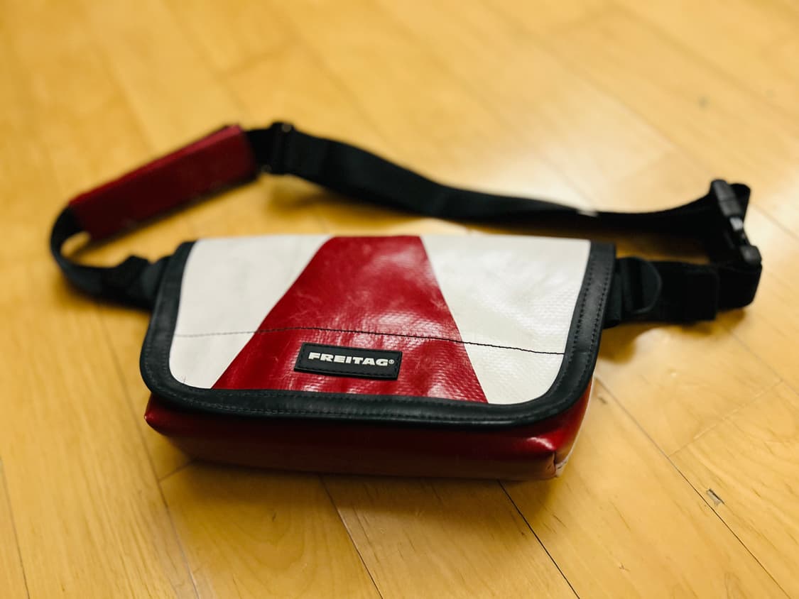 [프라이탁] 제이미 (레드/화이트) 상품이미지1