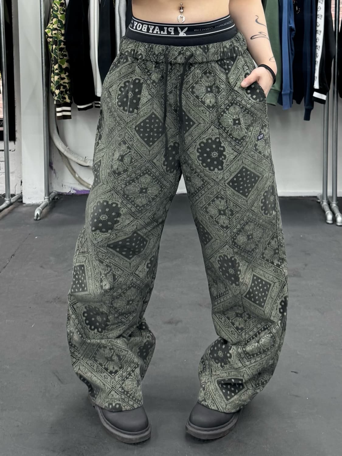 브라운브레스 페이즐리 벌룬팬츠  상품이미지1