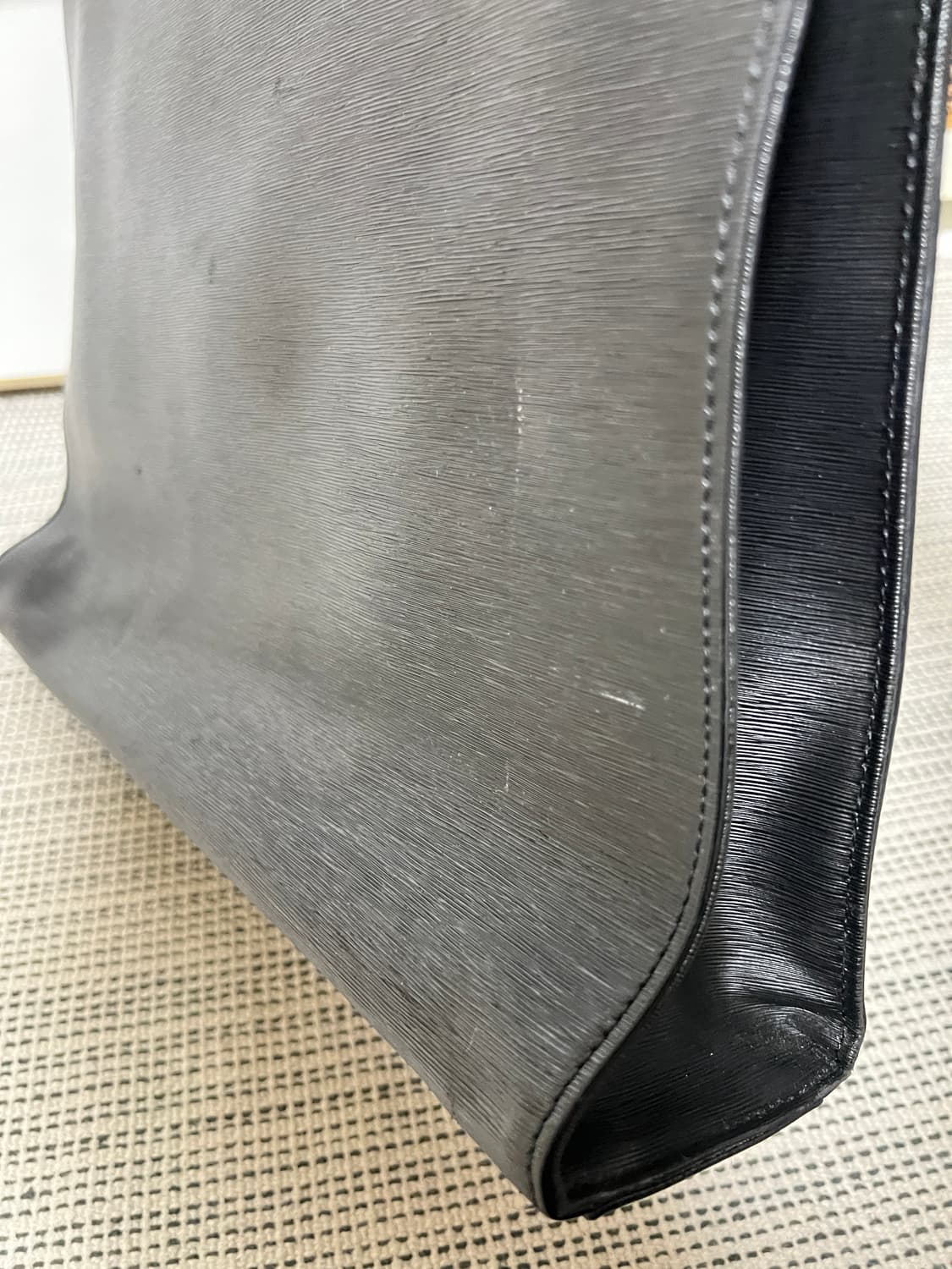 질스튜어트 뉴욕 마티아스 블랙 토트백 상품이미지4