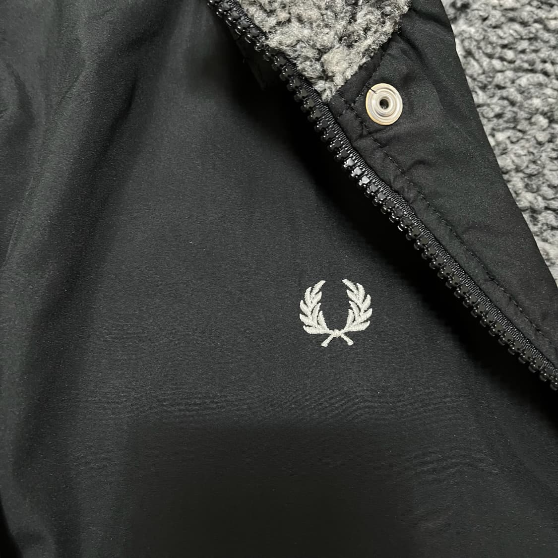 프레드페리 월계수 로고 양털안감 벤치코트 롱 점퍼 M/95  상품이미지3