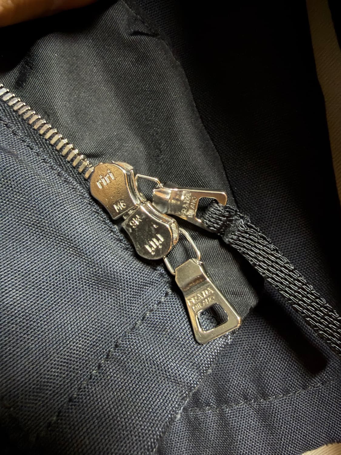 프라다 스포츠 자켓 상품이미지3