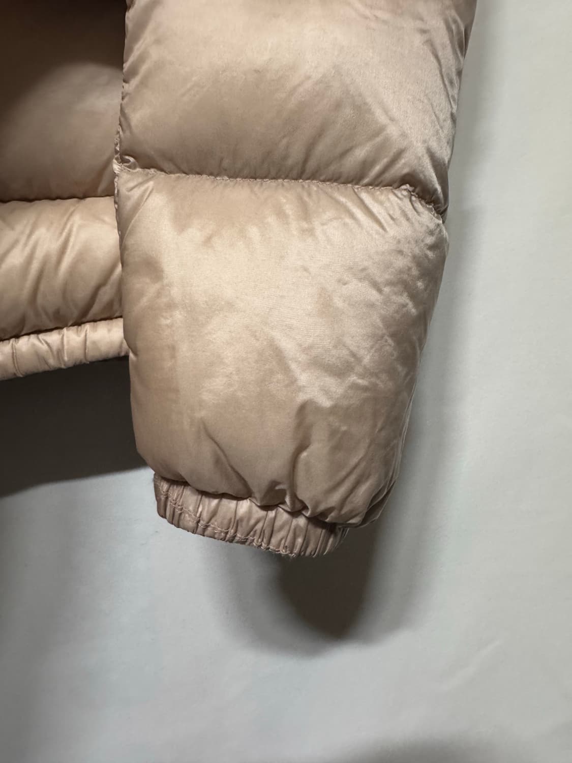 2 몽클레어 라니크 다운 패딩 상품이미지3