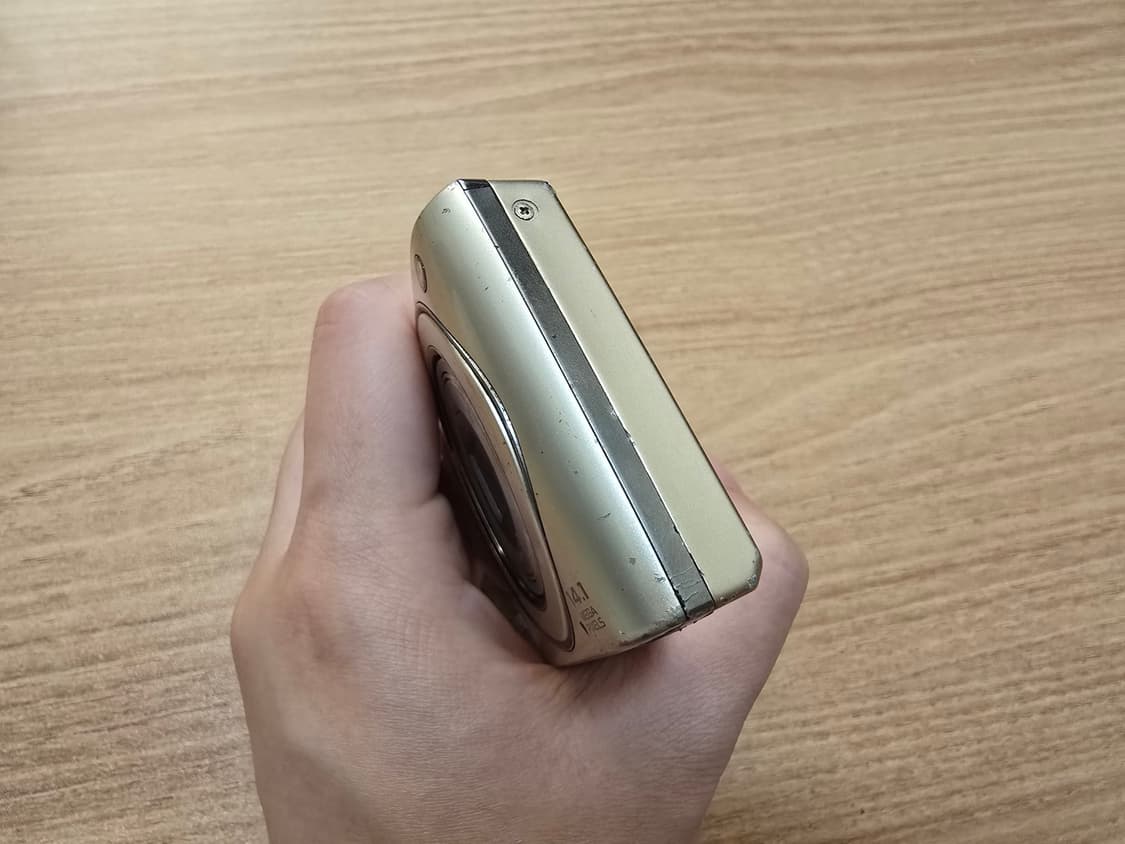 카시오 엑슬림 z2300 (Casio exilim) 골드 색상 작례O 상품이미지6