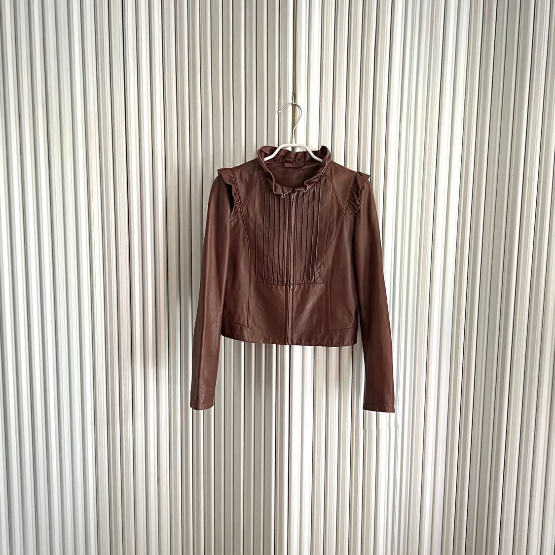 vtg leather Jacket 상품이미지1