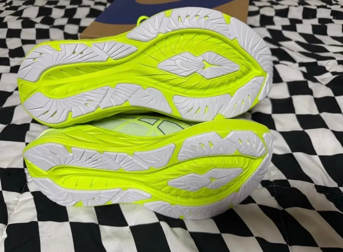 아식스 노바블라스트4 275 상품이미지3