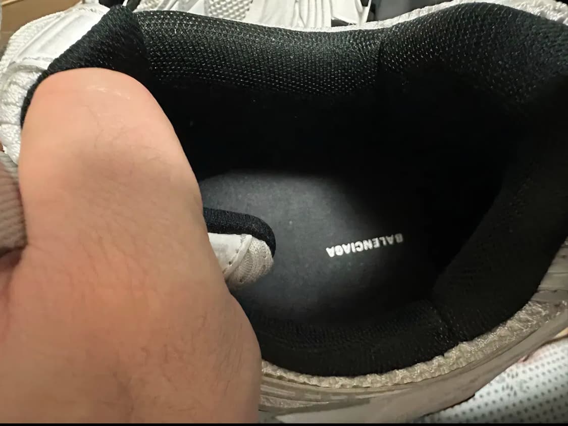 발렌시아가 10xl 화이트 41 급처 상품이미지4