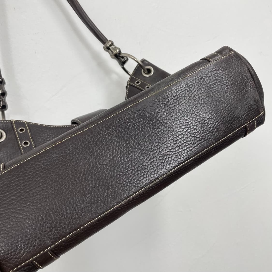 레노마 Renoma 다크브라운 빈티지 레더 숄더백 상품이미지5