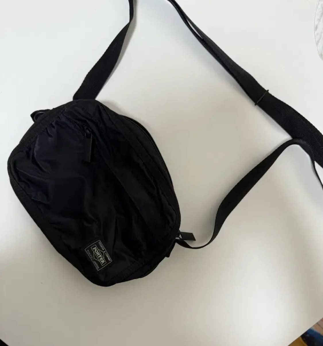 요시다포터 프레임 블랙 숄더백(사용감 없음) 상품이미지5