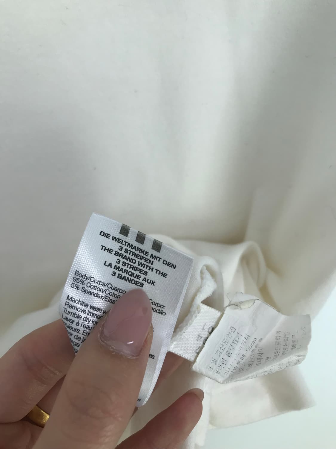 아디다스 자수로고 나그랑 반팔 티셔츠 상품이미지4