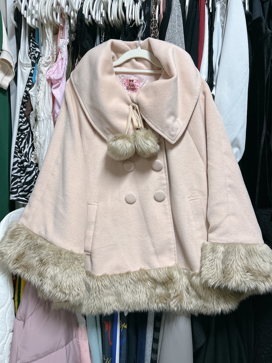 앙크루즈 고전 케이프 판초 핀터 상품이미지1