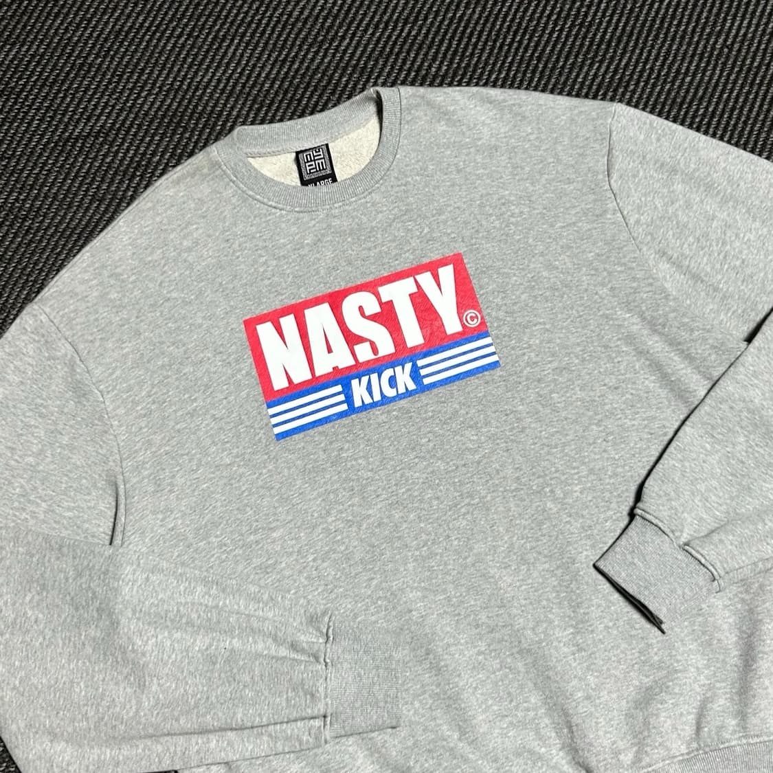 [XL] Nasty kick 네스티킥 그레이 맨투맨 상품이미지2