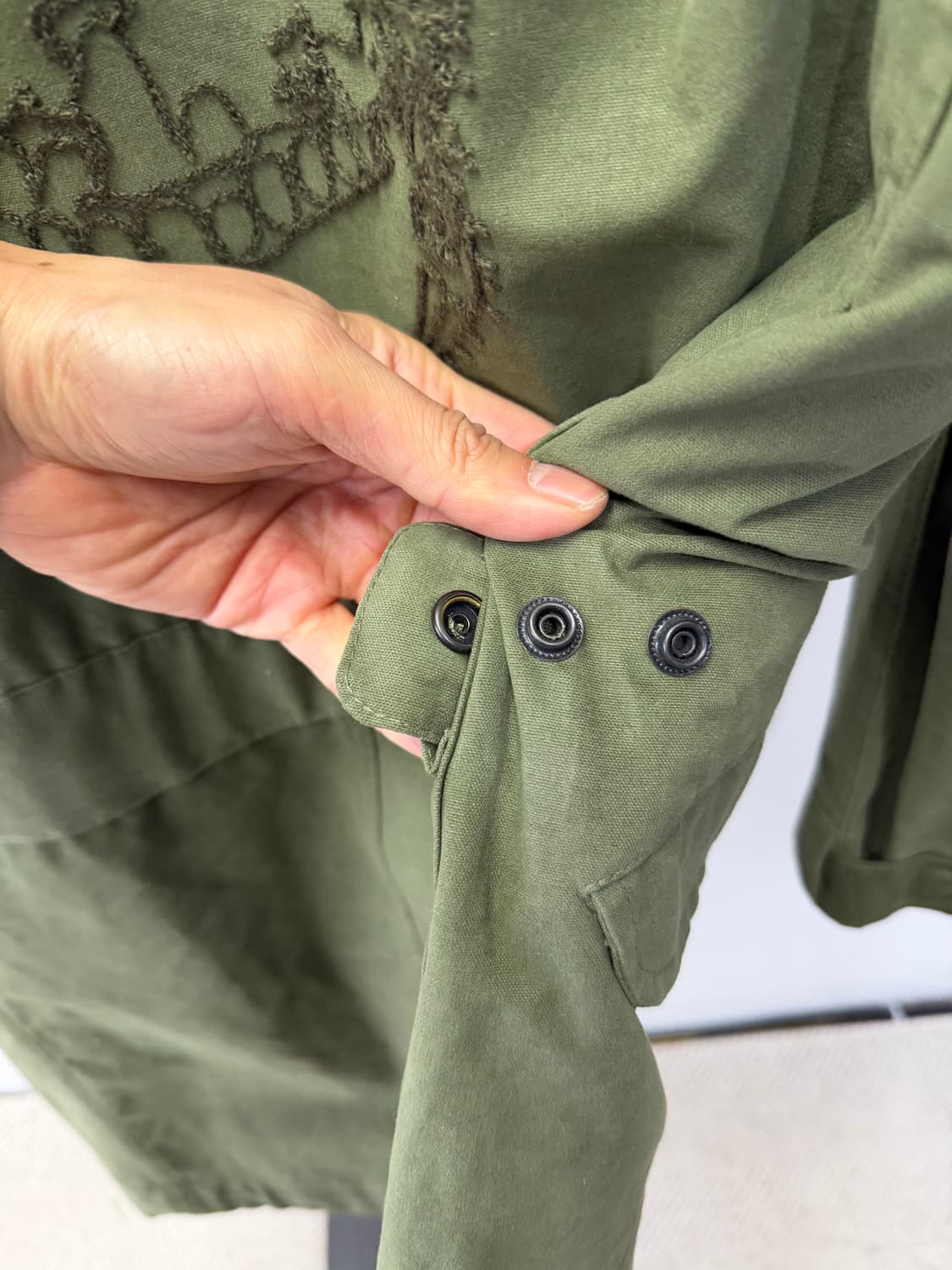 정품) 쟈딕앤볼테르 패딩 베스트 이중 카키 야상 자켓 XS 상품이미지5